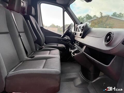 Sprinter FOURGON 2.0 315 CDI 150 3T5 37 FIRST RWD 2023 occasion 33980 Audenge