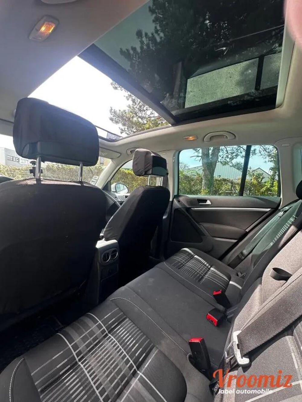 Tiguan 2.0 TDI 110 BLUEMOTION LOUNGE 2015 occasion 94520 P&eacute;rigny