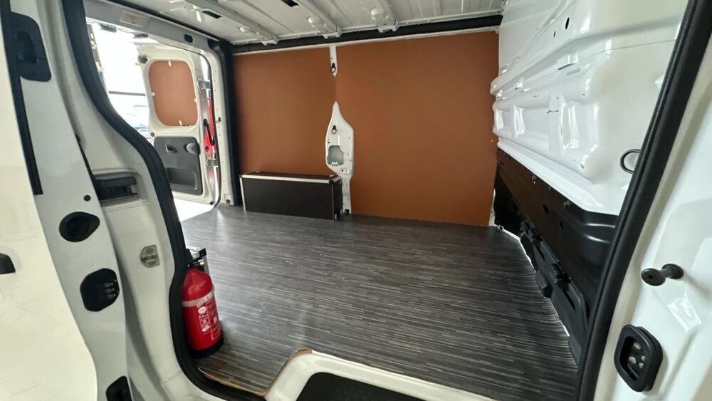 Trafic DCI 120 Grand Confort L1H1 1000 2018 occasion 17600 Saujon