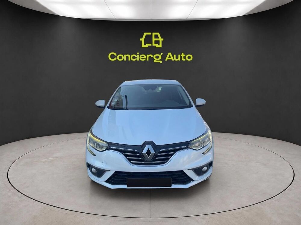 M&eacute;gane 1.2 TCE 130 ENERGY BOSE 2017 occasion 69700 Givors