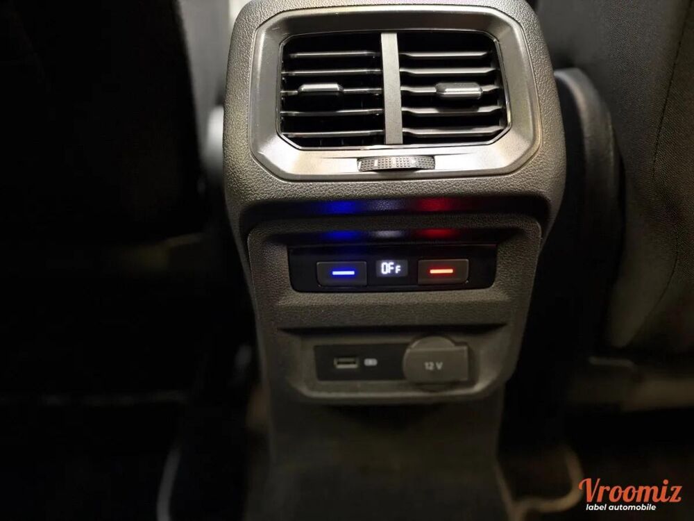 Tiguan ALLSPACE 2.0 TDI 150 CARAT R EXCLUSIVE DSG BVA 2019 occasion 69680 CHASSIEU