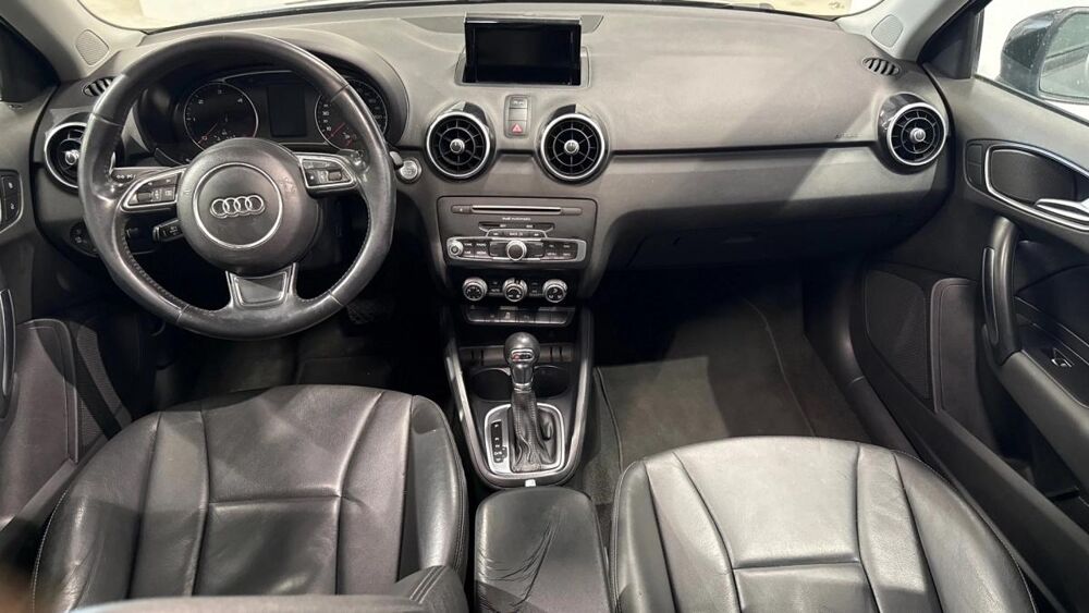 A1 SPORTBACK 1.4 TDI 90 ULTRA AMBITION LUXE S-TRONIC BVA 2016 occasion 66000 Perpignan