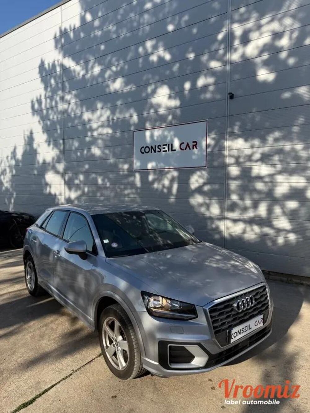 Q2 1.4 TFSI COD 150 BUSINESS LINE S-TRONIC BVA 2017 occasion 94520 P&eacute;rigny