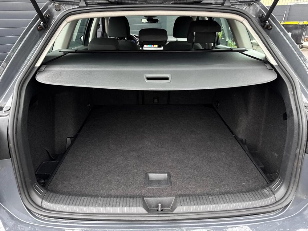 Golf BREAK 2.0 TDI 115 SCR LIFE PLUS DSG BVA 2021 occasion 78310 Coigni&egrave;res