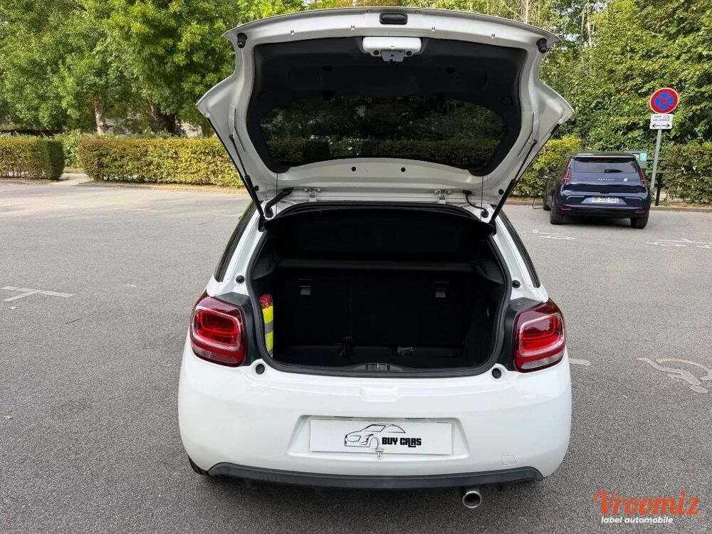 DS3 1.2 PURETECH 110 BECHIC BVA 2019 occasion 78490 Montfort l'Amaury