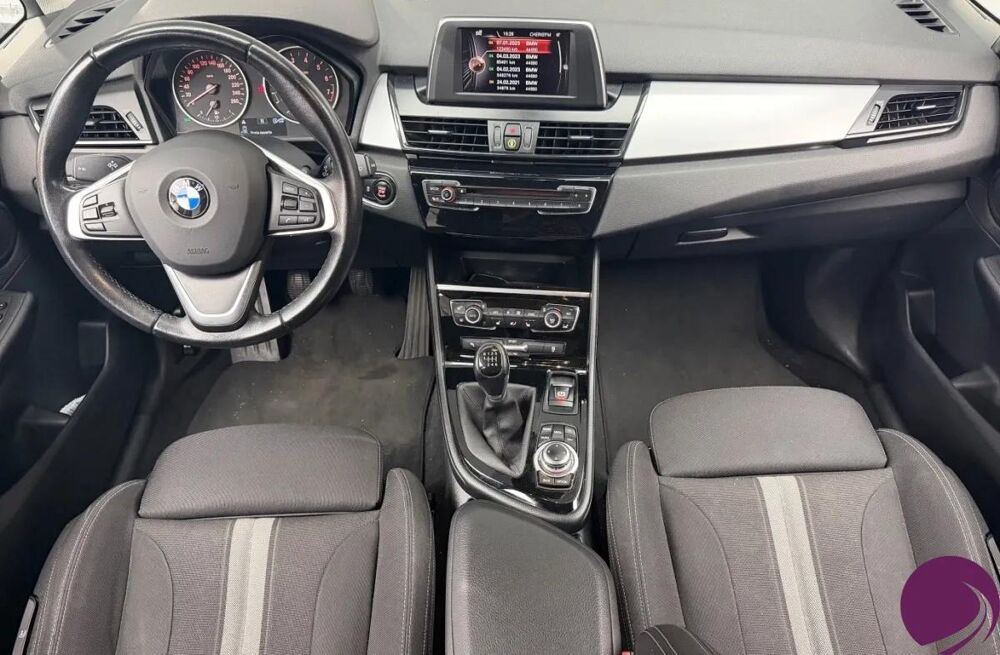 Serie 2 218 I 218 i Lounge 2015 occasion 59169 F&eacute;rin