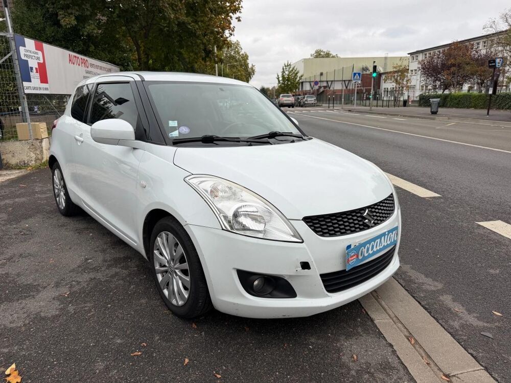 Swift 1.2 VVT 95 GLX BVA 2013 occasion 91200 Athis-Mons