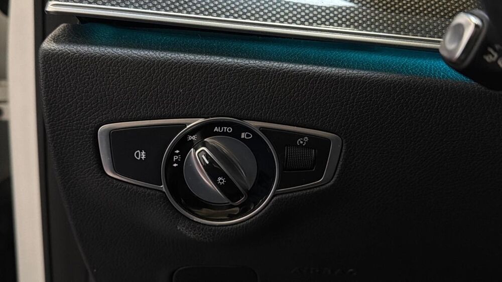 Classe E 220 d 194ch AMG Line 9G-Tronic / CARPLAY / SUIVI MERCEDES 2018 occasion 91380 Chilly-Mazarin