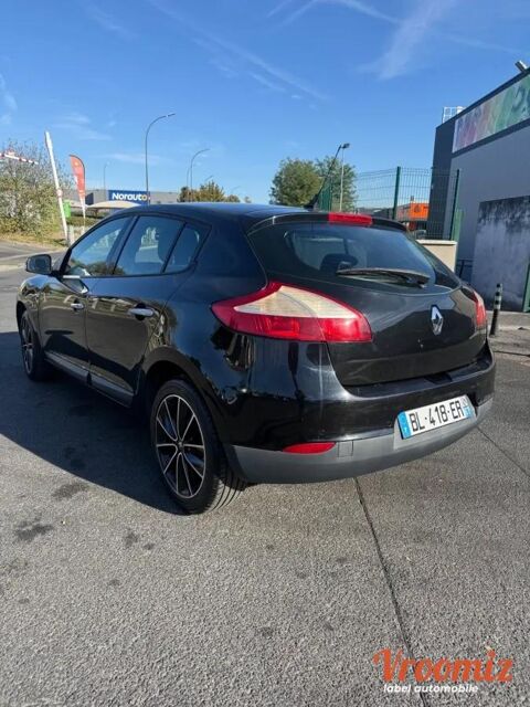 M&eacute;gane 2011 occasion 78500 SARTROUVILLE