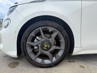 500 CABRIOLET ELECTRIC 155 64PPM 42KWH SCORPIONISSIMA BVA 2024 occasion 33260 La Teste-de-Buch