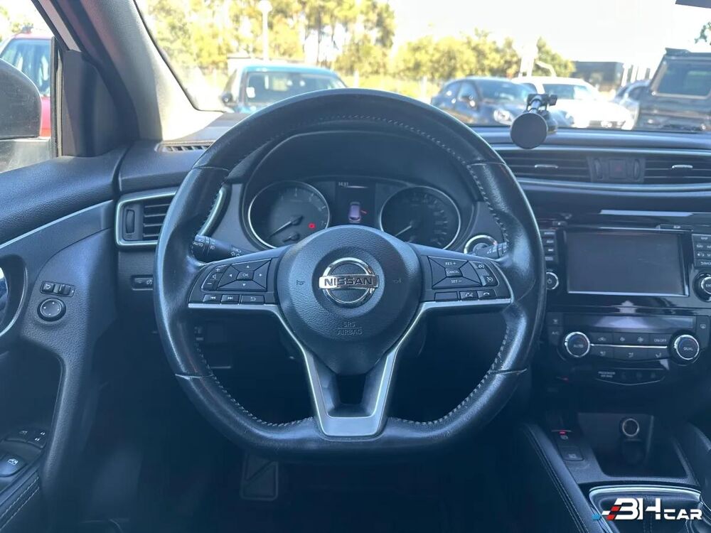 Qashqai GENERATION-II 1.2 DIGT 115 N-CONNECTA 2WD 2018 occasion 33980 Audenge