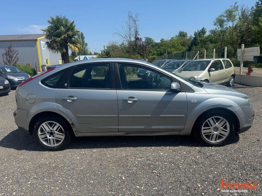 Focus 2.0 TDCI 135 GHIA 2004 occasion 89340 Villeneuve-la-Guyard