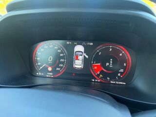 XC40 2.0 D3 150 MOMENTUM 2WD GEARTRONIC BVA 2019 occasion 45560 Saint Denis en Val