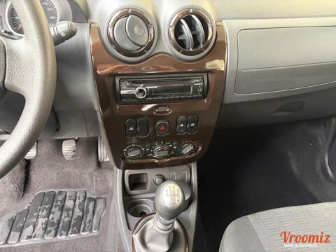 Duster 1.5 DCI 110 LAUREATE 4X2 2012 occasion 77250 &Eacute;cuelles