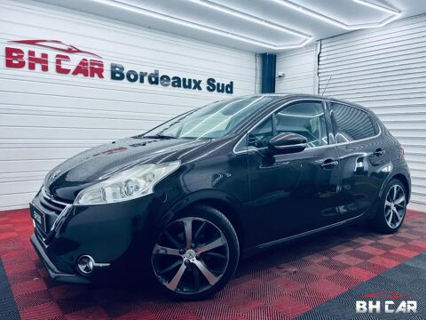 Peugeot 208 - GENERATION-I 1.6 E-HDI 115 FELINE - Ro