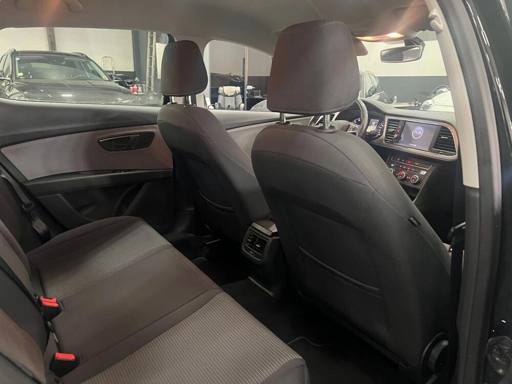 Leon 2019 occasion 69800 SAINT-PRIEST