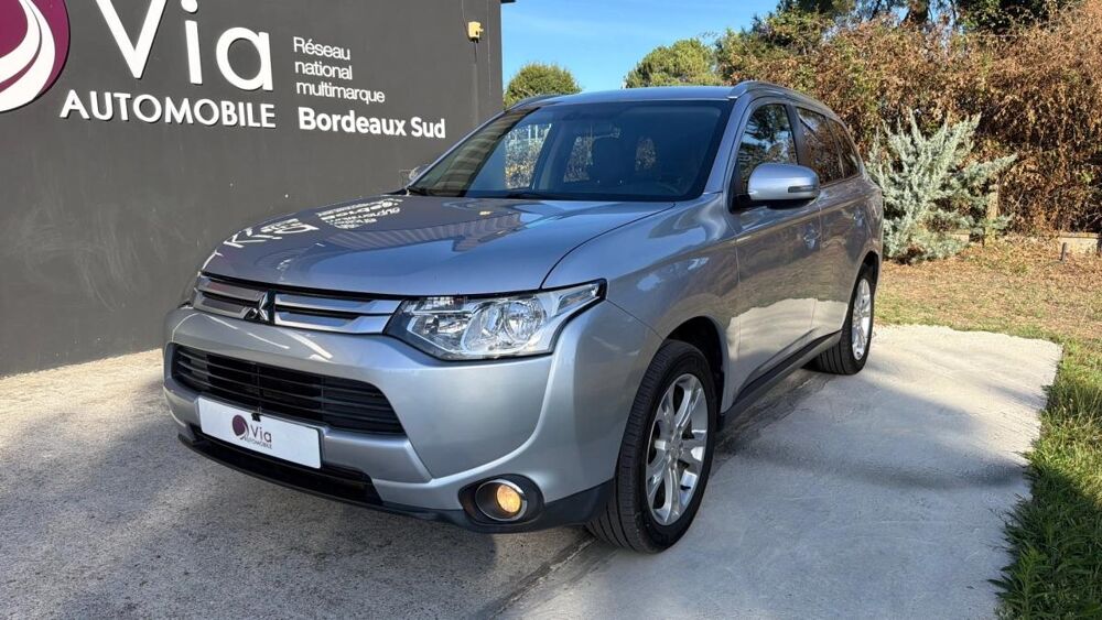 Outlander 2.2 DI-D ClearTec Invite 2WD 2015 occasion 33600 Pessac