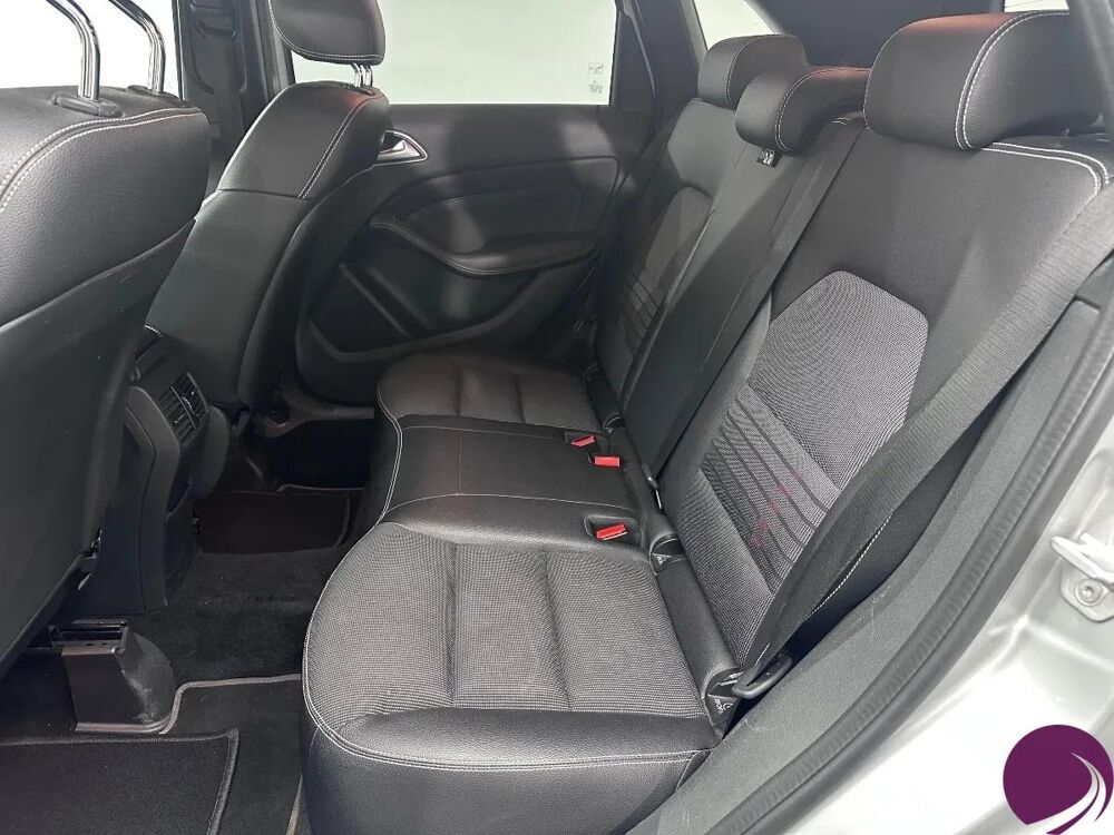 Classe B 180 CDI B 180 CDI / d (246.212) 2015 occasion 59169 F&eacute;rin