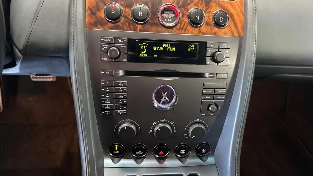 DB9 COUPE 6.0 450 TOUCHTRONIC-2 BVA 2004 occasion 76190 Auzebosc