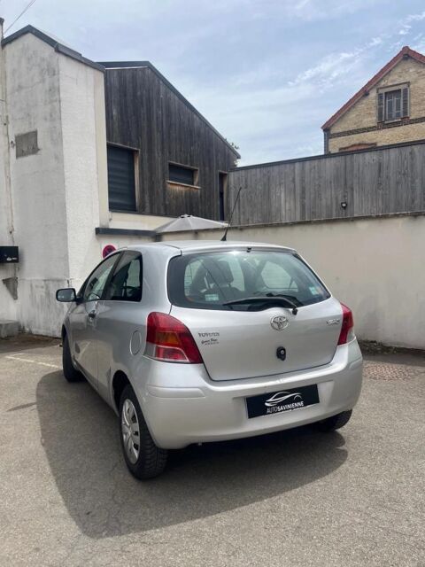 Yaris 1.0 VVTI 70 2009 occasion 10300 Sainte-Savine