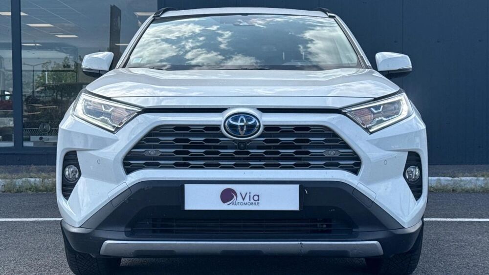RAV 4 Lounge 2WD / Suivi complet Toyota 2019 occasion 60200 Compi&egrave;gne