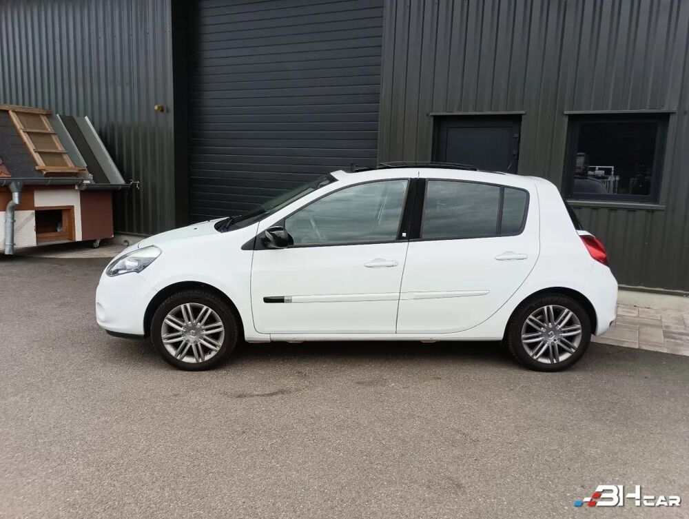 Clio 1.2 TCE 105 EVOLUTION 2011 occasion 67500 Haguenau