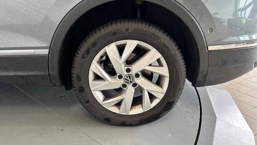Tiguan ALLSPACE 2.0 TDI 150 LIFE BUSINESS DSG BVA 2023 occasion 17600 Saujon