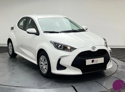 Yaris 70 VVTI Dynamic Business 2022 occasion 59169 F&eacute;rin