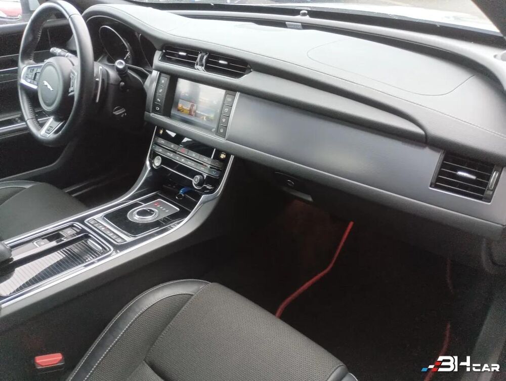 XF 2.0 D240 240 R-SPORT AWD BVA 2018 occasion 67500 Haguenau