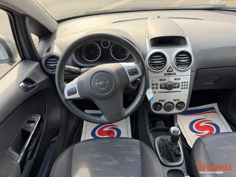 Corsa 1.4 TWINPORT 100 EDITION 2011 occasion 91200 Athis-Mons