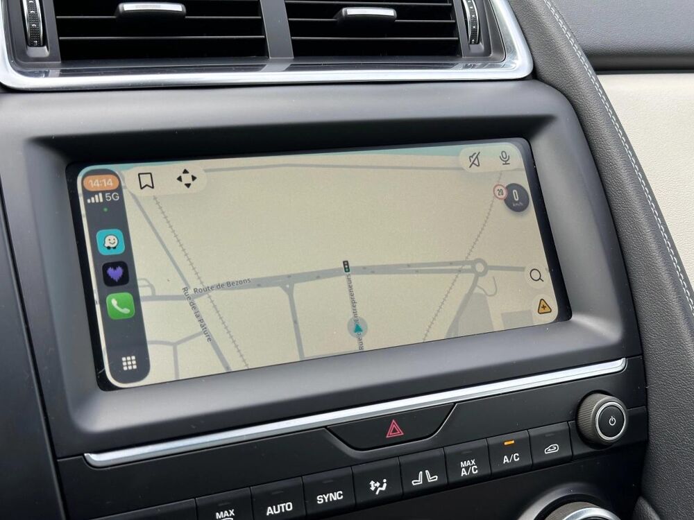 E-PACE 2019 occasion 78420 Carri&egrave;res-sur-Seine