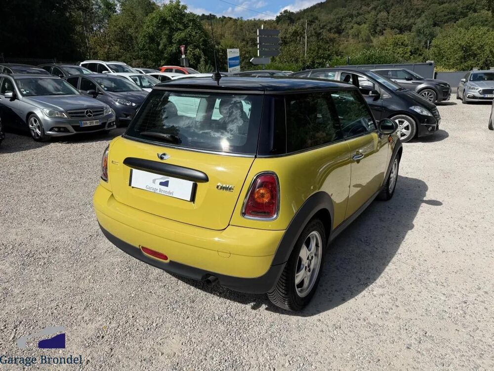 MINI COUPE 2010 occasion 69580 Sathonay-Camp