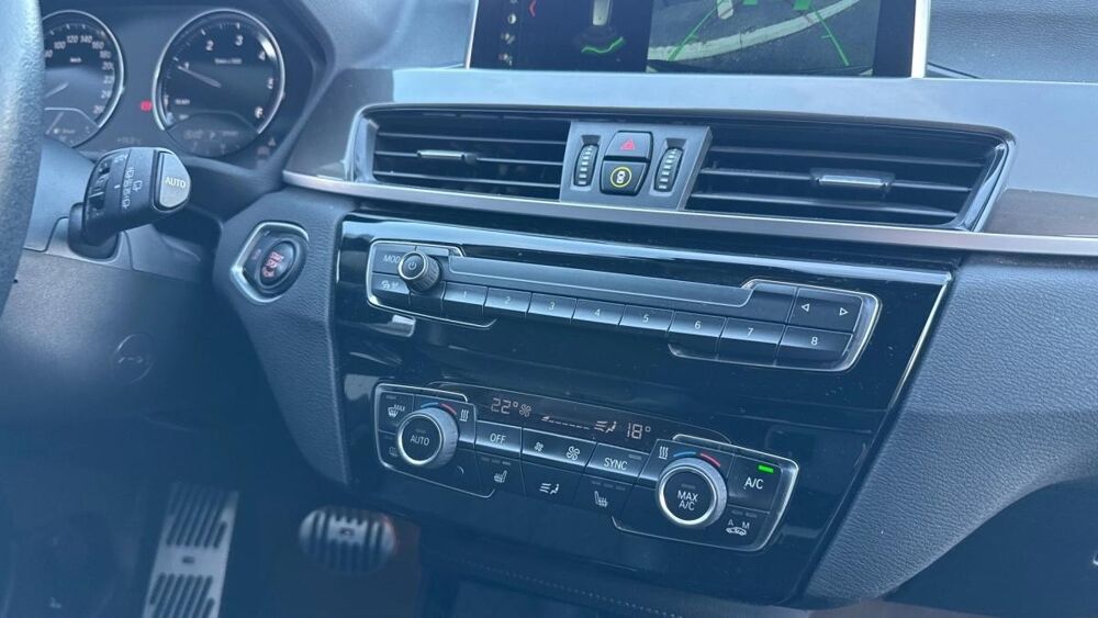 X1 xDrive 18 d xLine 2019 occasion 60200 Compi&egrave;gne
