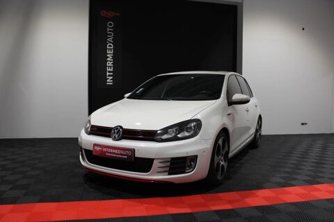 Annonce voiture Volkswagen Golf 11990 €