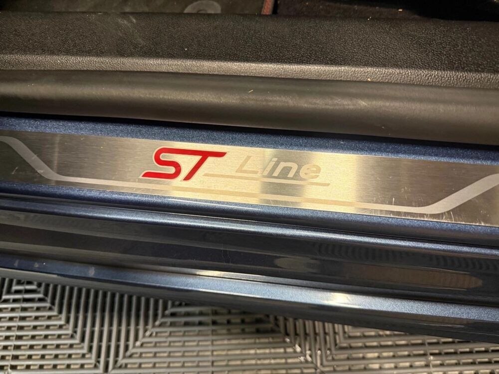 Focus 1.0 ECOBOOST 155 HYBRID MHEV ST-LINE X 2021 occasion 78410 Aubergenville