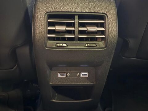 300 1.6 225H 180 PHEV HYBRID 13.2KWH PERFORMANCE LINE PLUS EAT B 2022 occasion 78410 Aubergenville