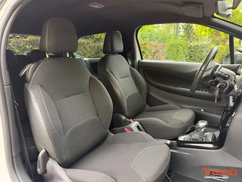 DS3 1.2 PURETECH 110 BECHIC BVA 2019 occasion 78490 Montfort l'Amaury