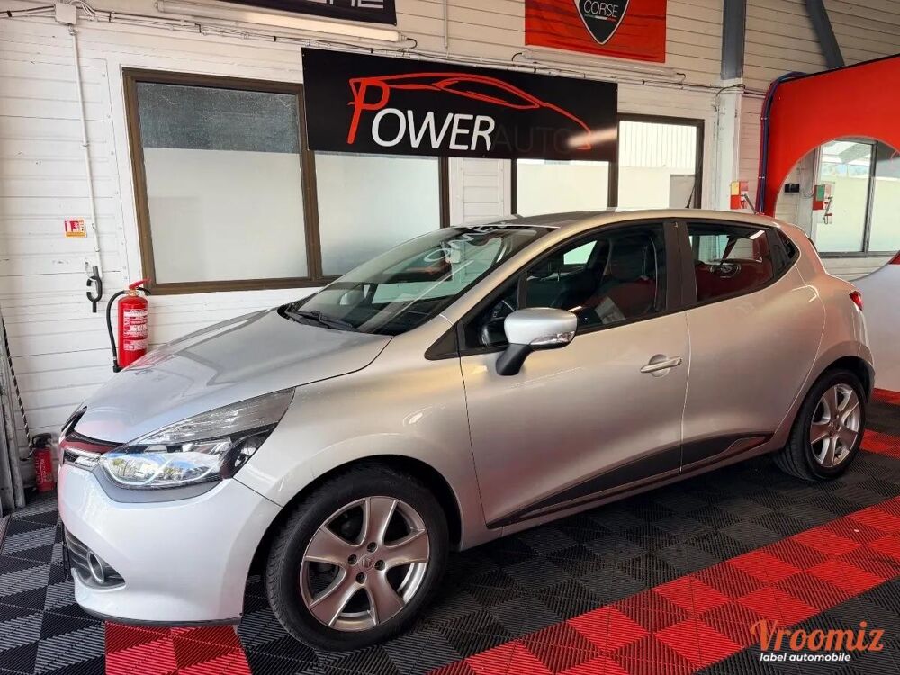 Clio 1.5 DCI 90 ENERGY INTENS EDC BVA 2016 occasion 41000 Blois