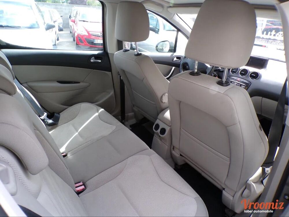 308 GENERATION-I 1.6 VTI 120 ALLURE 2011 occasion 42300 Roanne