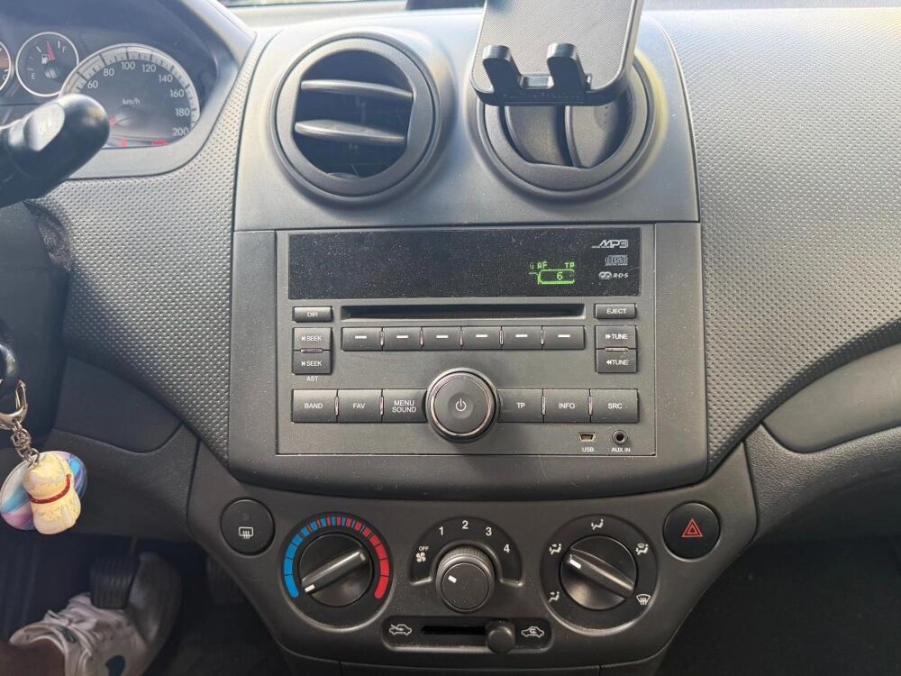 Aveo 1.2 85 2011 occasion 78630 Orgeval