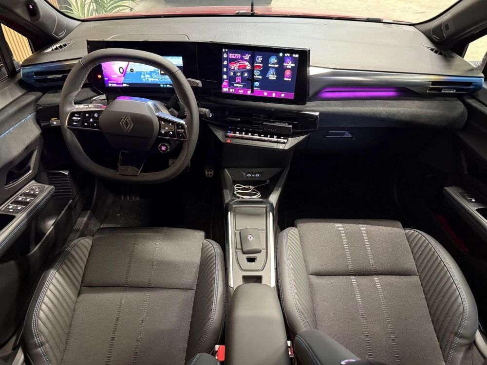 Clio 1.8 E-TECH 160H 110 FULL-HYBRID HYBRID ESPRIT ALPINE BVA 2026 occasion 78410 Aubergenville