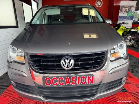 Touran 1.6 TDI 105 BLUEMOTION CONFORT LINE 2009 occasion 41000 Blois