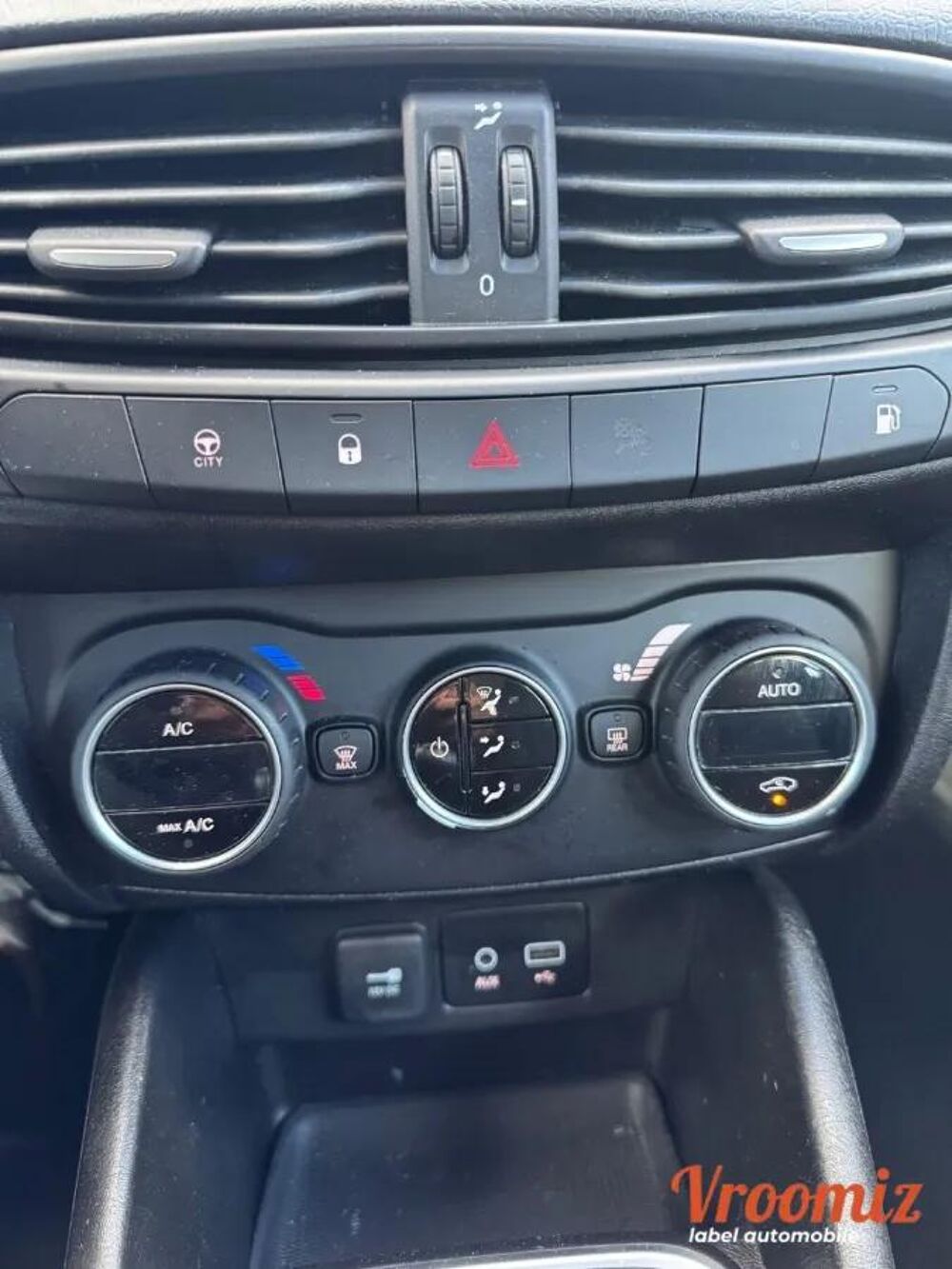 Tipo 1.4 T-JET 120 LOUNGE START-STOP 2018 occasion 95100 Argenteuil