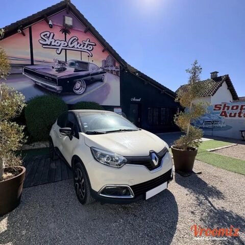 Captur 0.9 TCE 90 ENERGY HELLY HANSEN START-STOP 2015 occasion 78490 Galluis