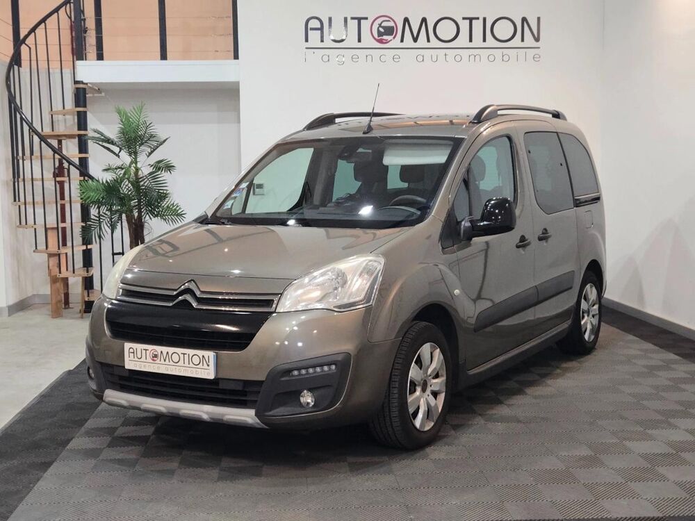 Berlingo (II) MULTISPACE 1.2L 110ch FEEL 2016 occasion 17000 La Rochelle