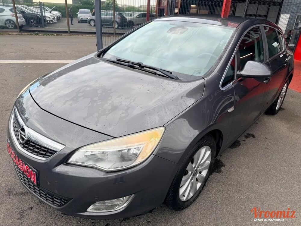 Astra 1.7 CDTI 125 COSMO 2012 occasion 41000 Blois