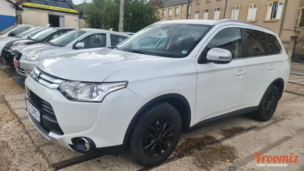 Outlander 2.2 DID 150 INSTYLE 4WD BVA 2015 occasion 57130 ARS-SUR-MOSELLE
