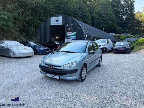Peugeot 206 1.4 i 90cv XT 1&egrave;re main Phase 2