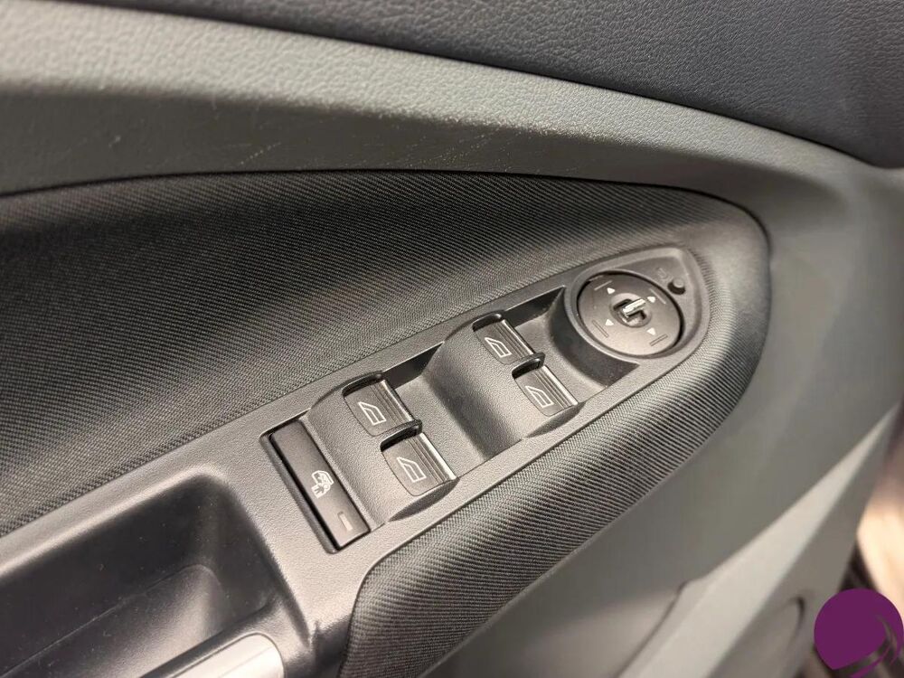 C-max 2.0 TDCI Titanium 2013 occasion 59169 F&eacute;rin