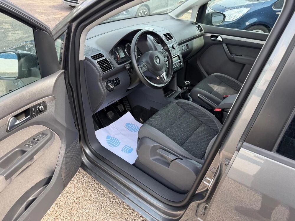 Touran 1.6 TDI 105 BLUEMOTION CONFORT LINE 2011 occasion 34500 B&eacute;ziers